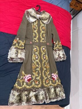 Plenty by Tracy Reese Olive Floral Embroidered Faux-Fur Trim Coat